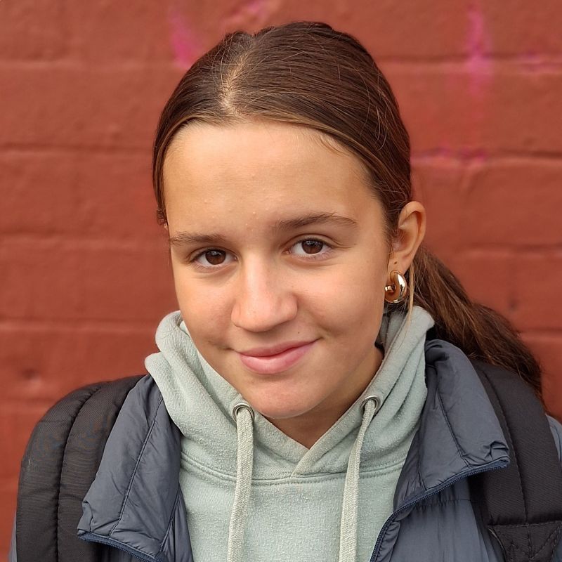 JOANA LLOBET PONS