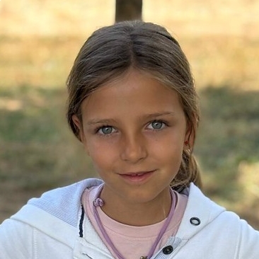 ANNA CASTILLO DE OLANO