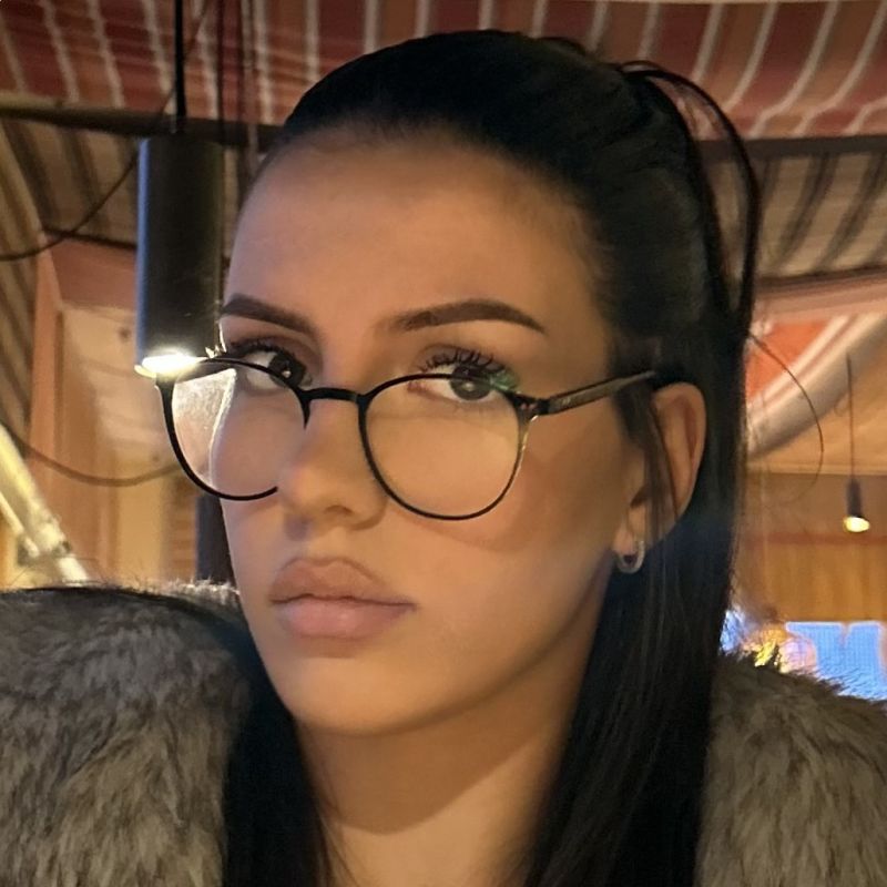 ROCIO YAQUE FERNANDEZ