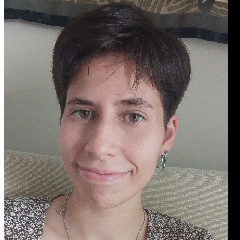GINA AMADOR OLIVARES