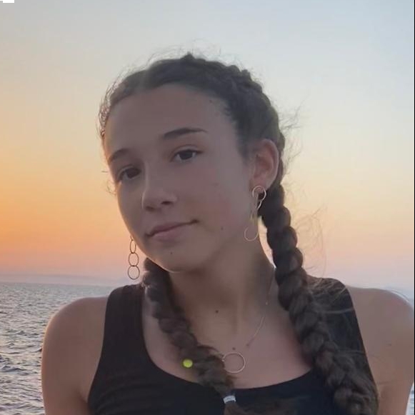 EMMA SANS CANELA