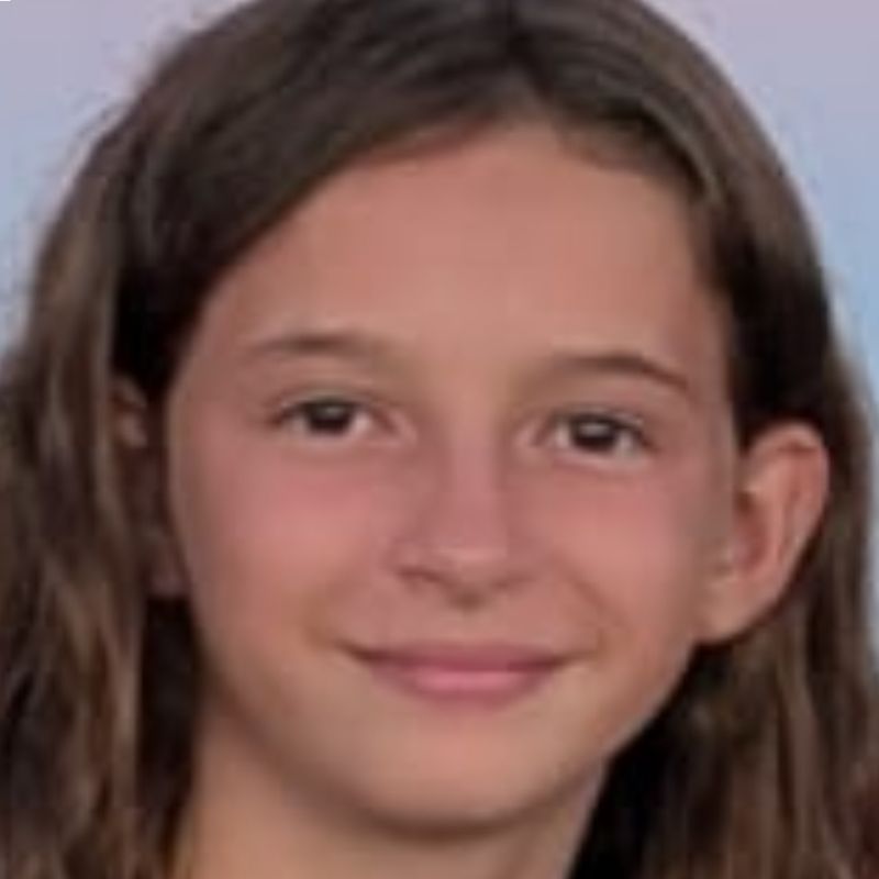 JÃ?ªLIA AMILLS FARRAS