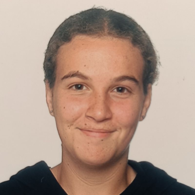JULIA BACH GARCES