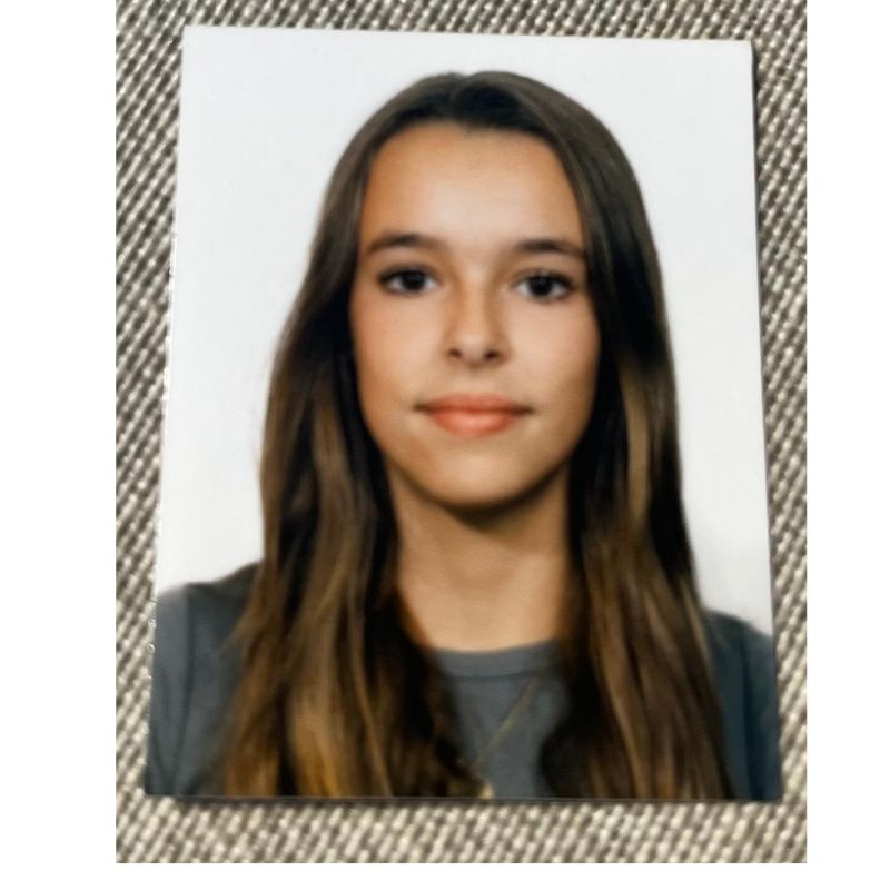 ABRIL MELLADO GRAU