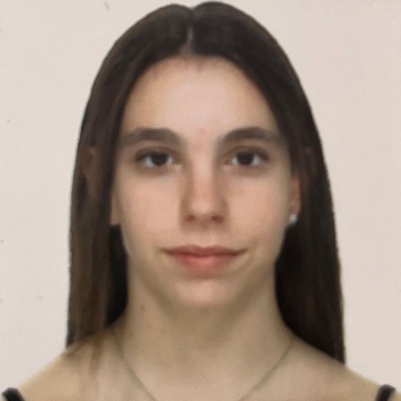 CARLA HERNANDEZ AYORA