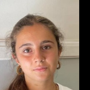 PILAR DE QUADRAS GOMEZ