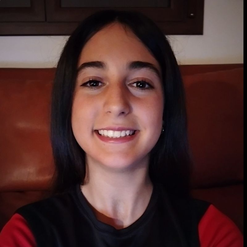 LUCIA ALBA ESTEVEZ