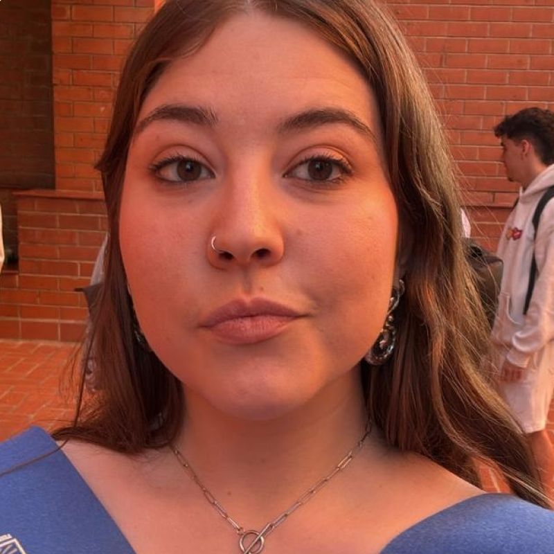ALBA DE MENA BARRA