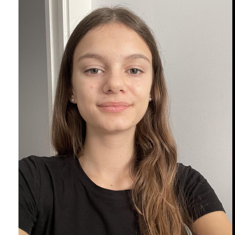 CARLOTA CORNUDA LLUCH