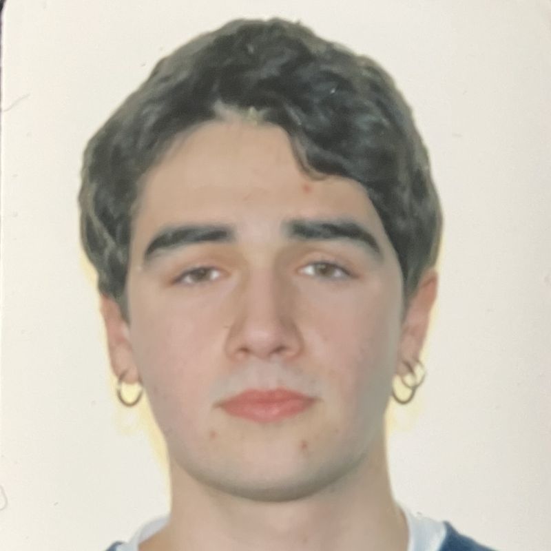 VICTOR ESPOSITO AYALA