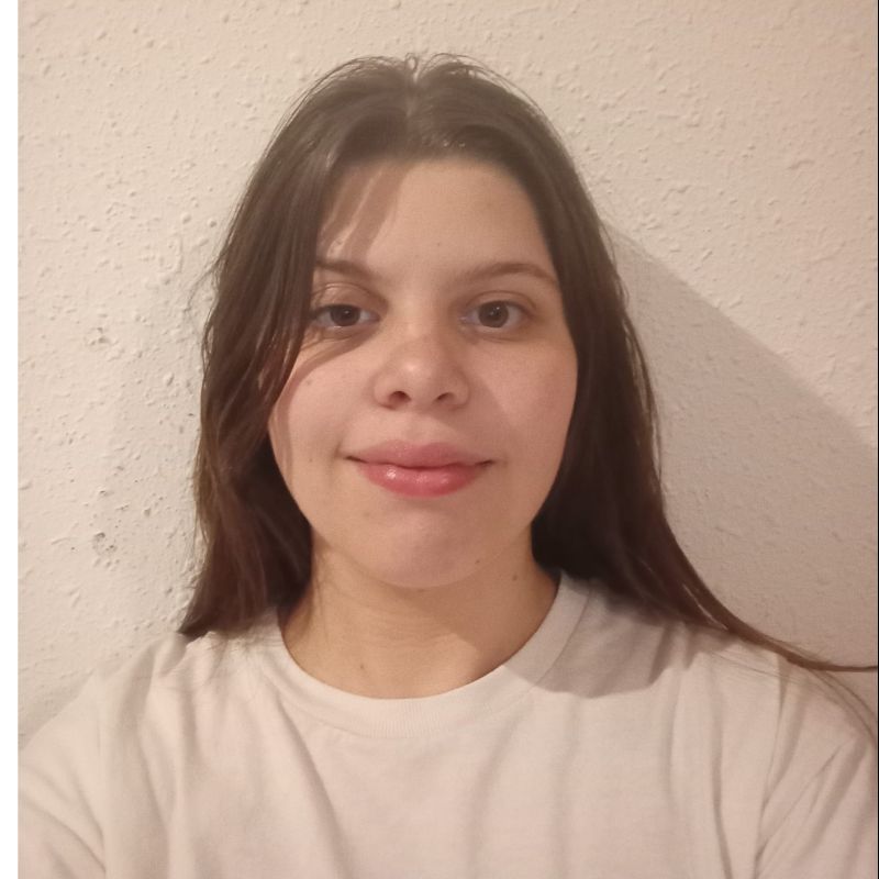 AINHOA MAGALI DOMèNECH SANDOVAL
