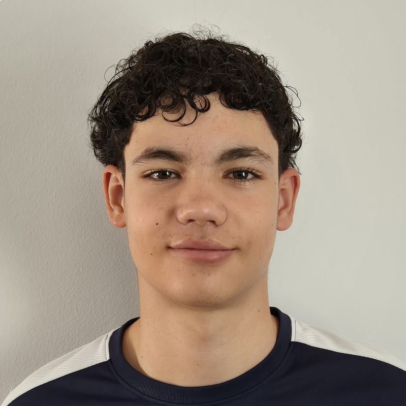 ANDREU RIU CHAMORRO