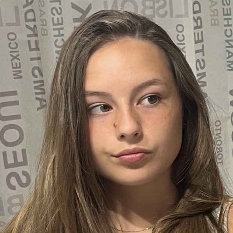 MARTINA MORA FERNANDEZ