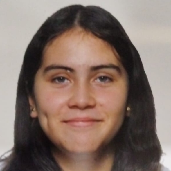 CLAUDIA AMPUERO ESCAÑUELA