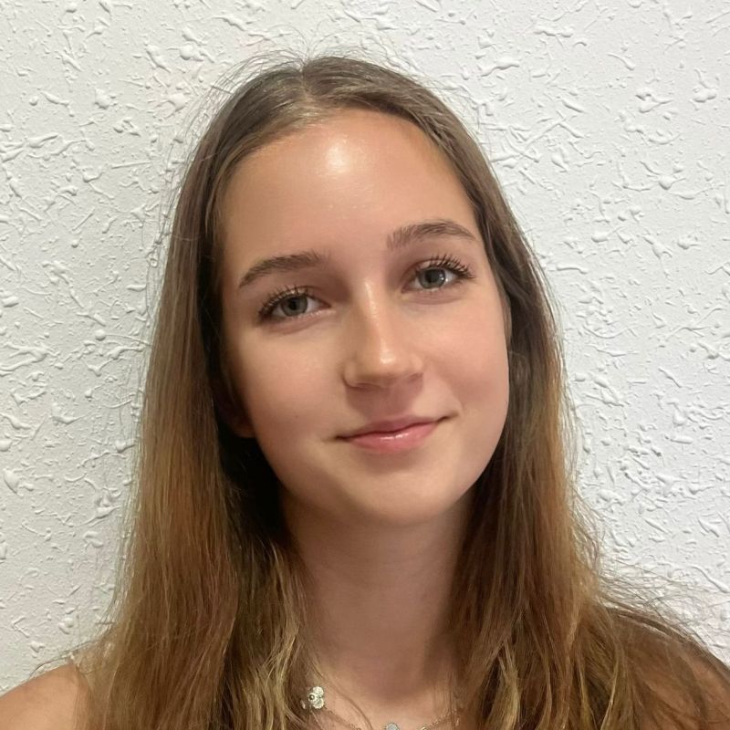 ANOUK ALEXANDRA  BINTERNAGEL 