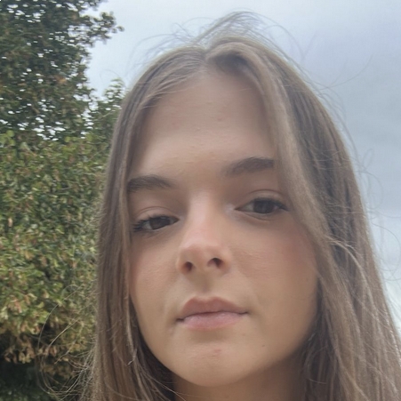 VALèRIA SORIANO MOLPECERES