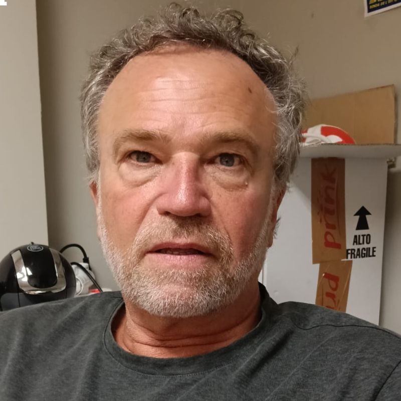 ALEJANDRO LUIS VARESE