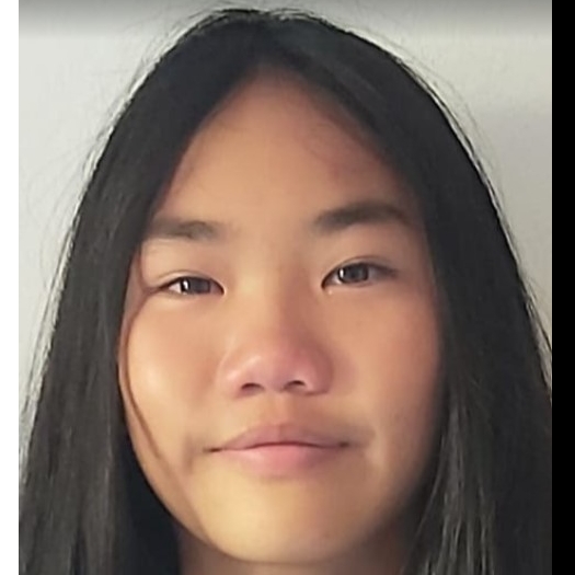 CLARA XIAOCUI VAYA BENEYTO