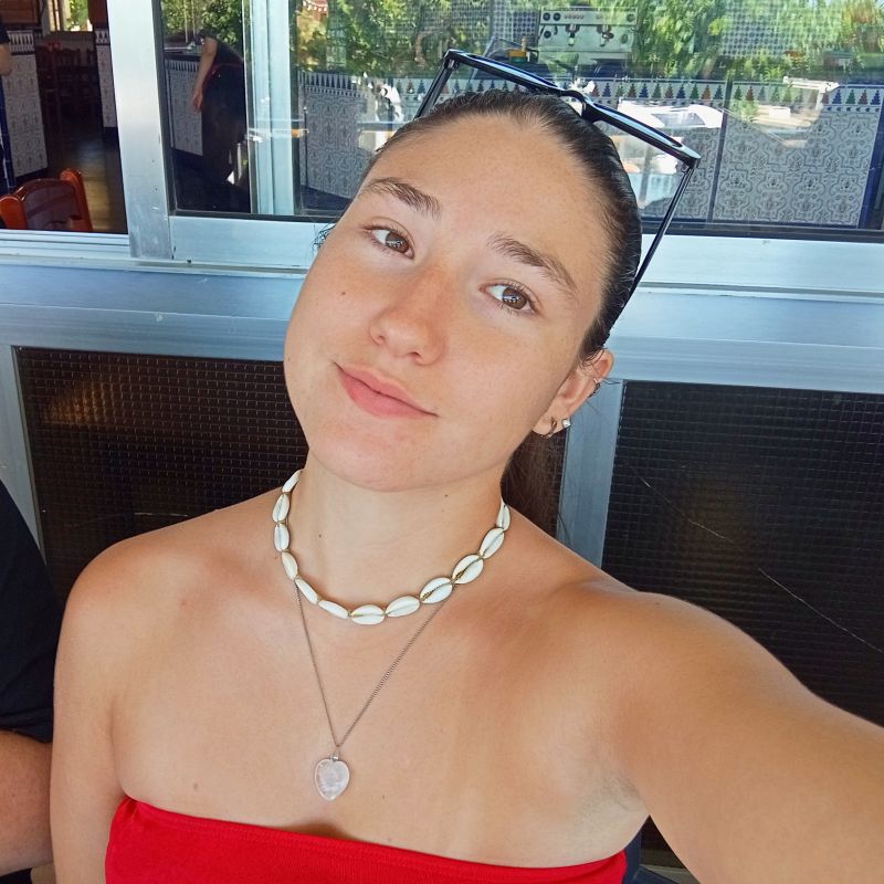 NEREA  FERNANDEZ ZAMBRANA 
