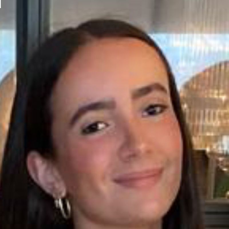CRISTINA NICOLAU ROMERO