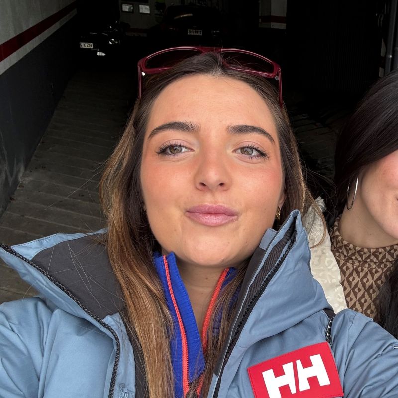 ELISABETH GRACIA OLIVERAS