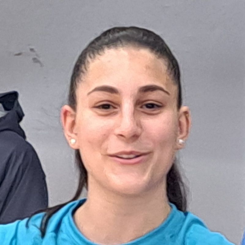NAYARA MEDINA APARICIO