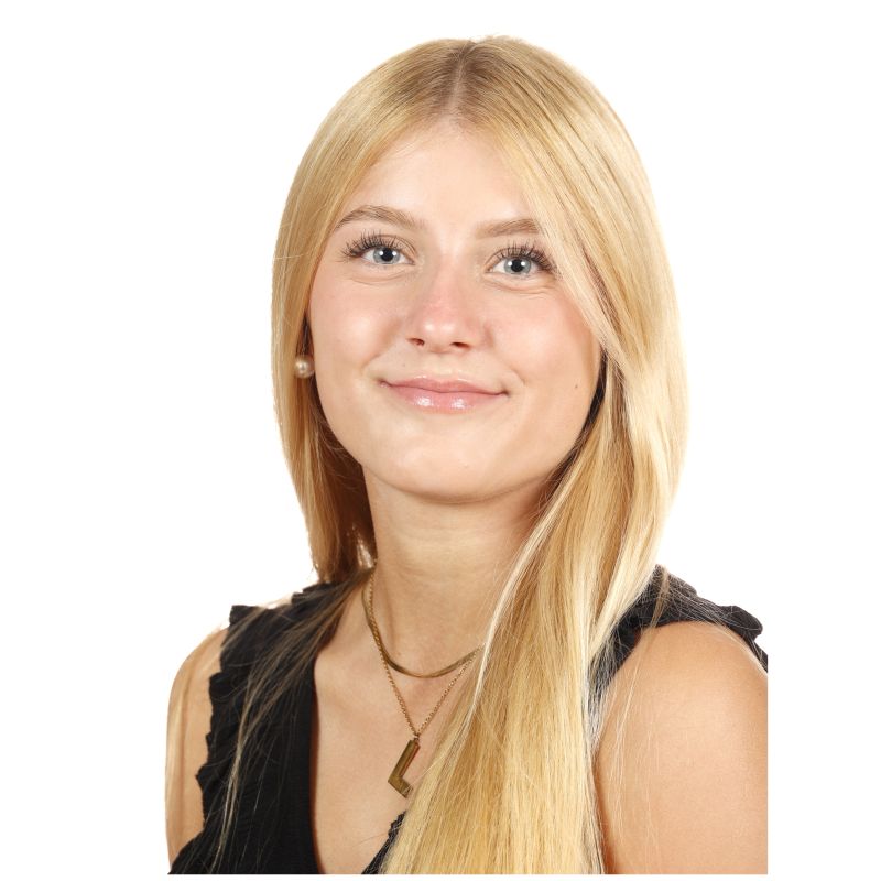 LIA LOHMANN CASAMITJANA