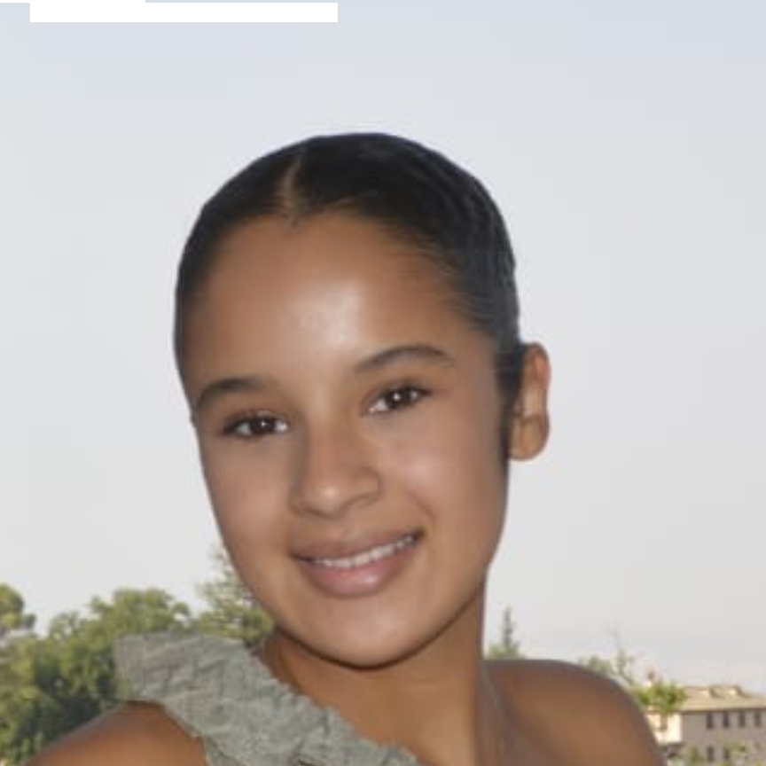 ZOE OBONO MARTINEZ