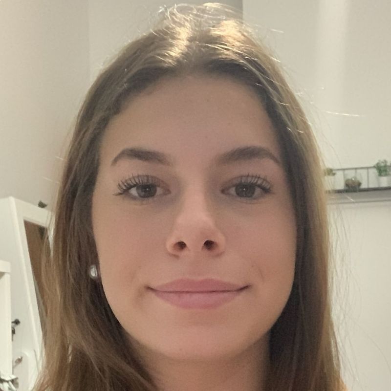 JULIA ANGUERA HIDALGO