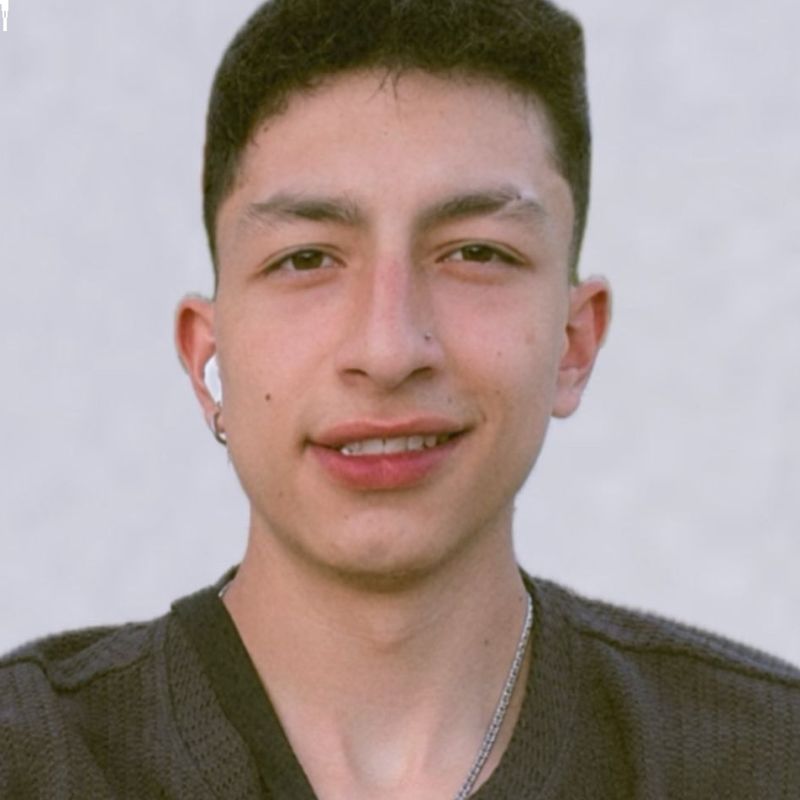 JULIAN ANDRES GARCIA GARZON