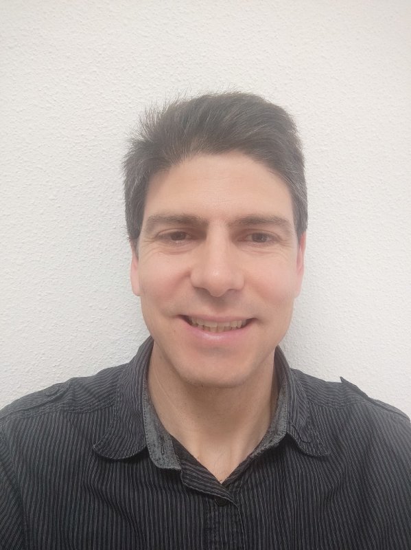 RUBEN MANERO MARTINEZ