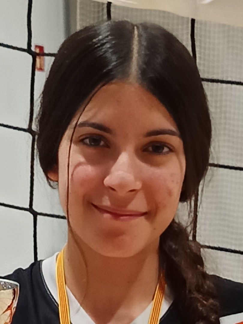 LYDIA VILA AGUILA