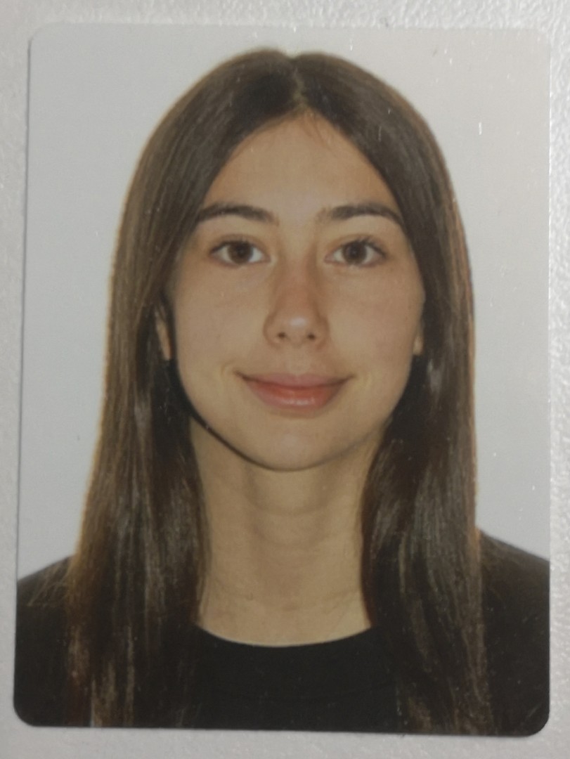 CLÀUDIA MARTOS CASANOVA