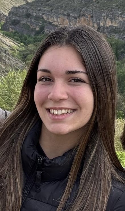 ALBA FERNANDEZ LINARES