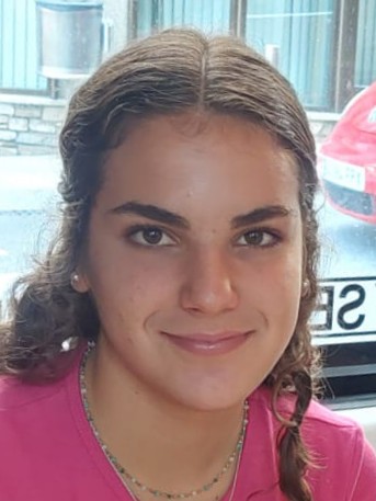JULIA QUILES BEL