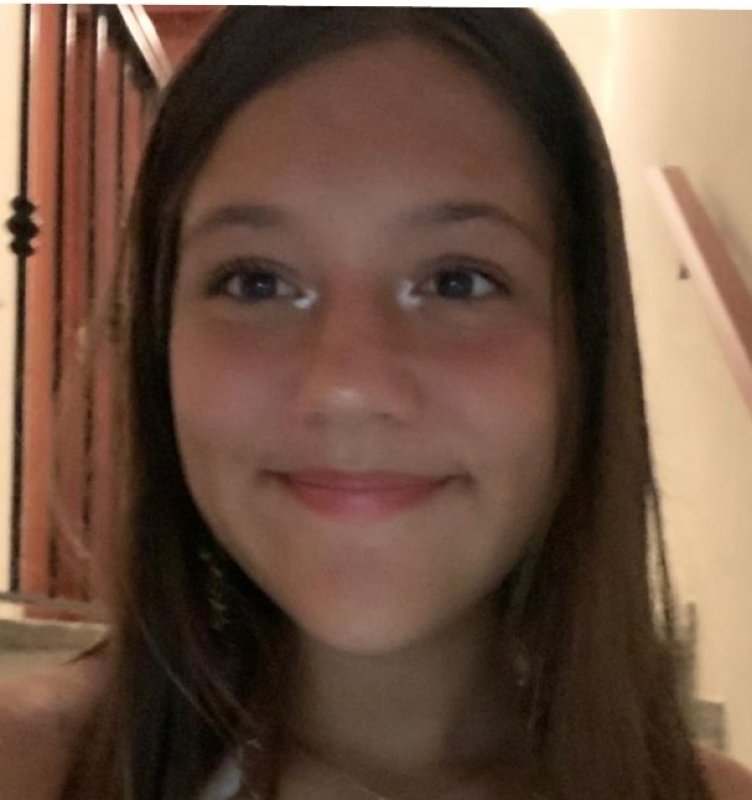 JULIA PUIGVERT POU