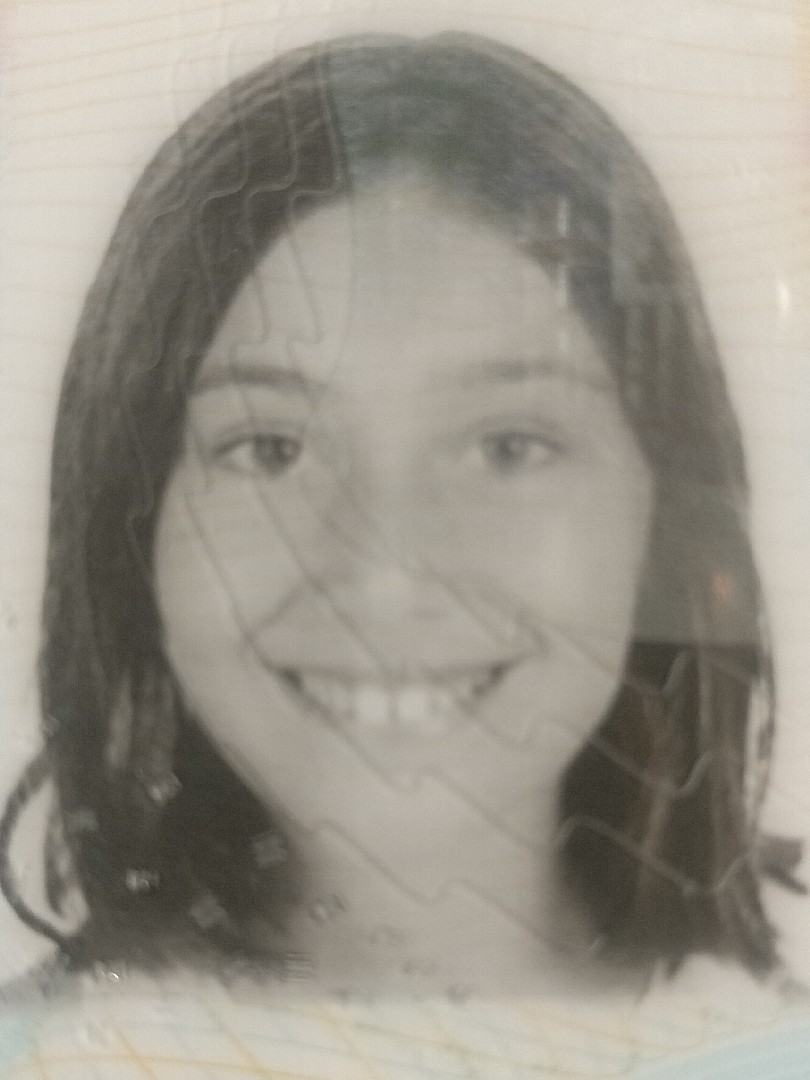 NAHIA MESA POMBO