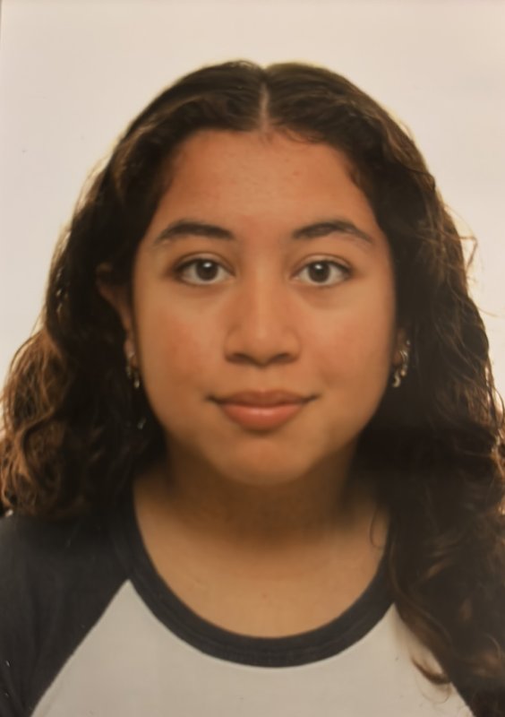 JULIA MANZANO BOSANIA
