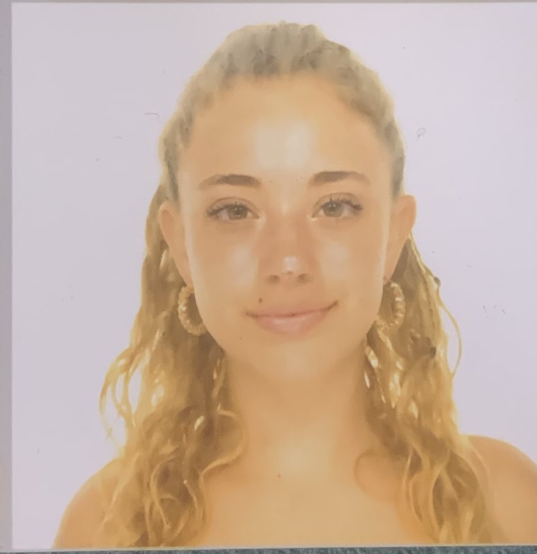 CARLOTA LUCAS MUÑOZ