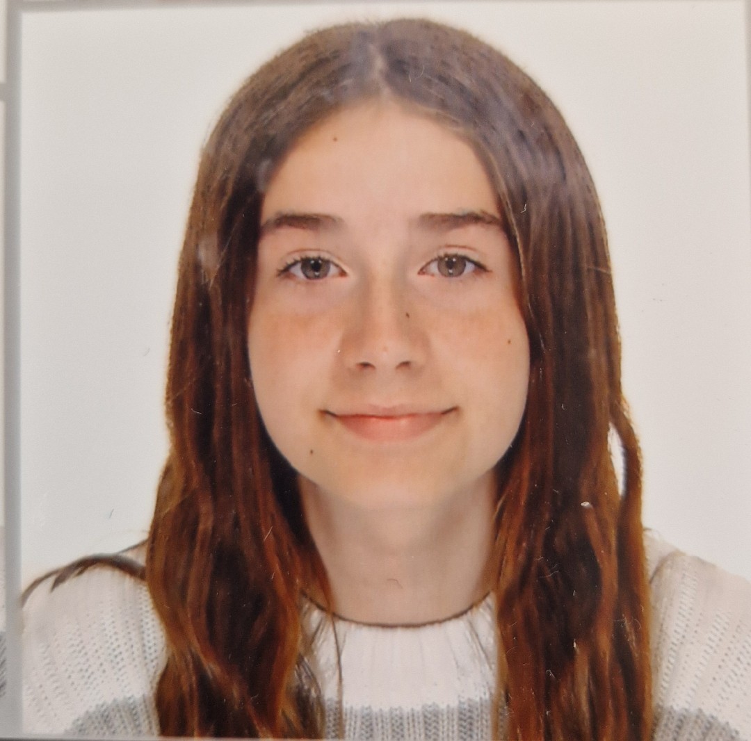 EMMA MANZANARES MENCIA