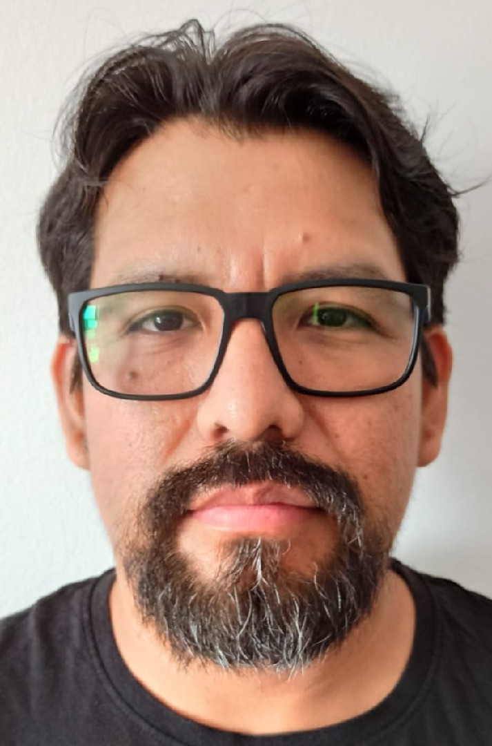 HUBERT GARY SOTO PINTO
