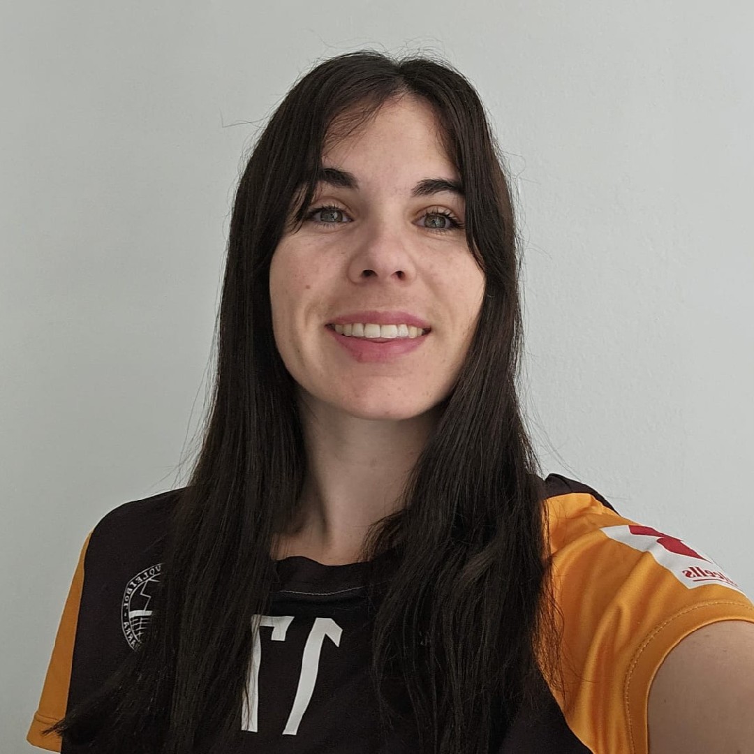 AINHOA PERARNAU LOPEZ
