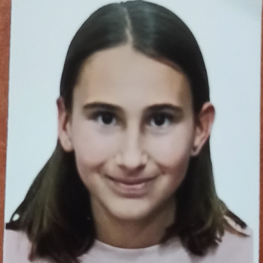 NURIA TRIAS ESPINOLA
