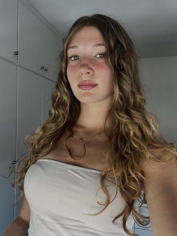 CARLA GALAN PEREZ