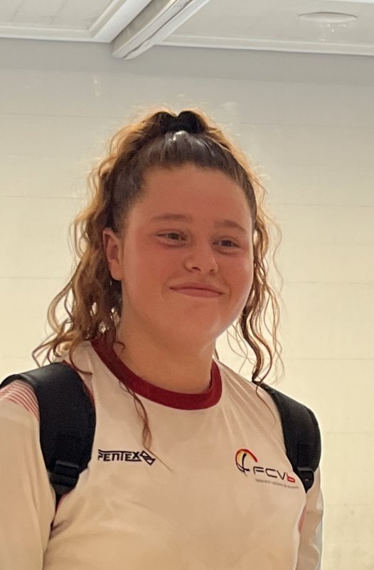 PAULA IZQUIERDO ARCE