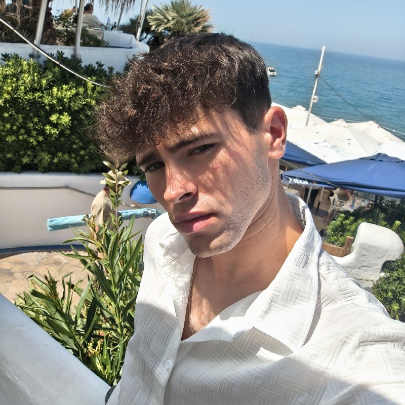 SERGIO VAZ MUÑOZ
