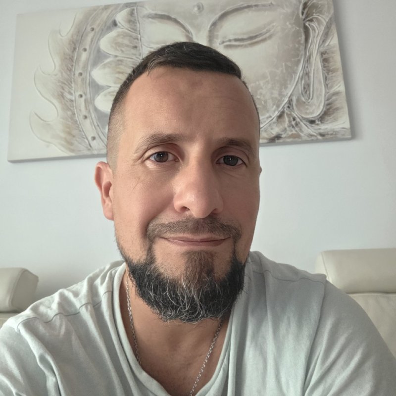 MIGUEL MORENO CAMARA