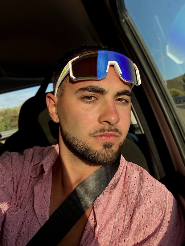 MIGUEL FLORES ARANDA