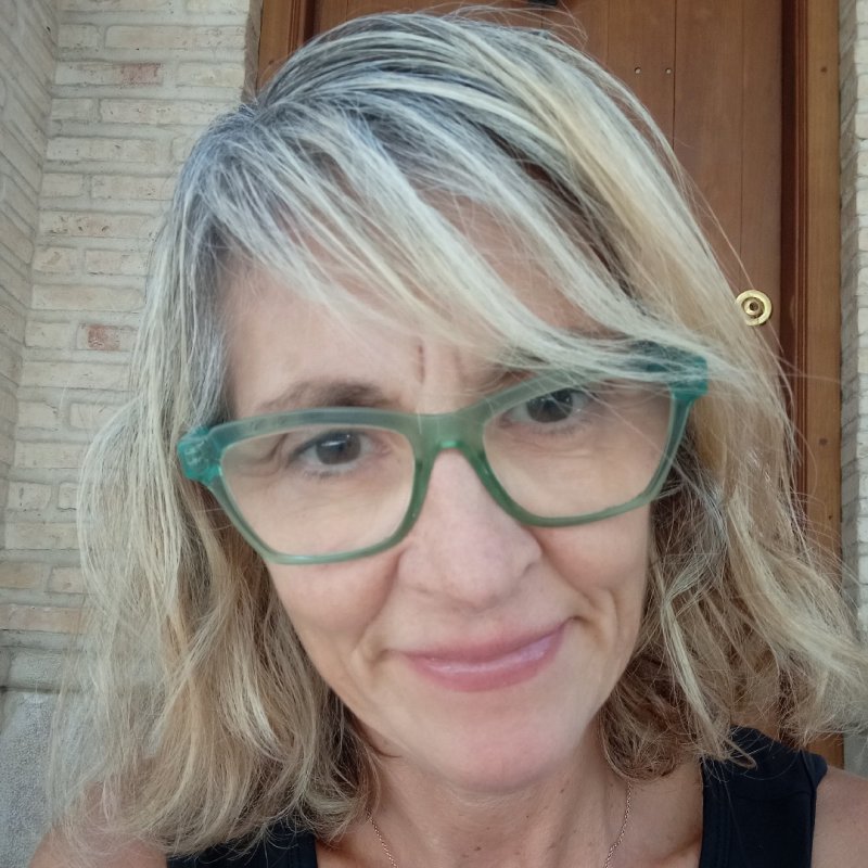 CELIA MARIA RODA AMADOR