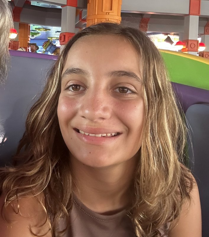 EMMA FERNANDEZ LOBBE TALLARICO